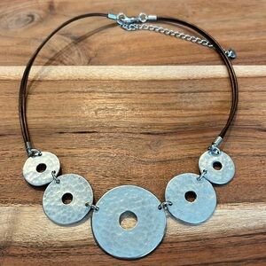 MIX Silver Hammered Round Metal Circles Necklace
